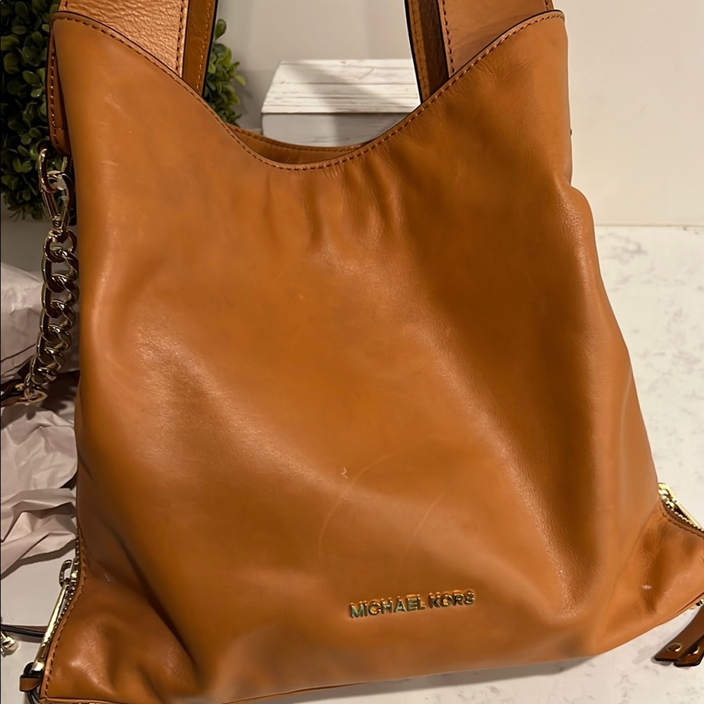 Michael Kors DEVON Brown Leather Shoulder tote/bag